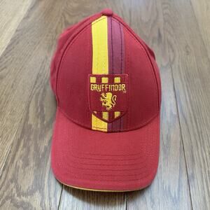 UNIVERSAL ORLANDO WIZARDING‎ WORLD OF HARRY POTTER GRYFFINDOR ADJUSTABLE CAP HAT